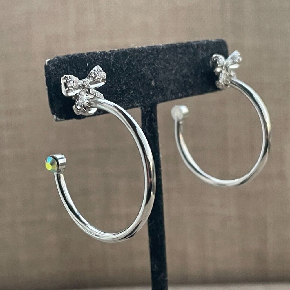 Guess Women Earrings Silver Tone Crystal Bow Hoops Jack Post New - Picture 8 of 11